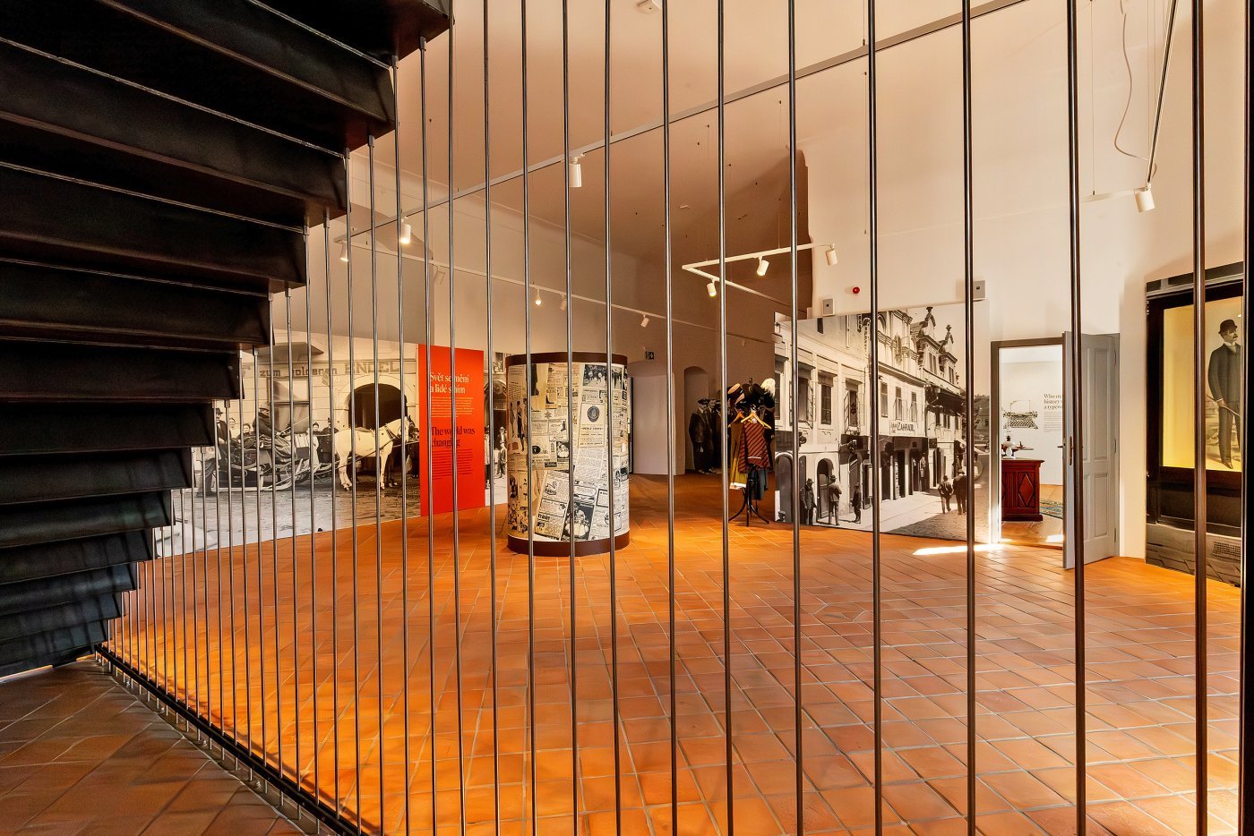 Historická cihlová dlažba 200x200 mm, objekt PORT 1560, rekonstrukce pivovaru Eggenberg, Český Krumlov Historická cihlová dlažba 200x200 mm, objekt PORT 1560, rekonstrukce pivovaru Eggenberg, Český Krumlov